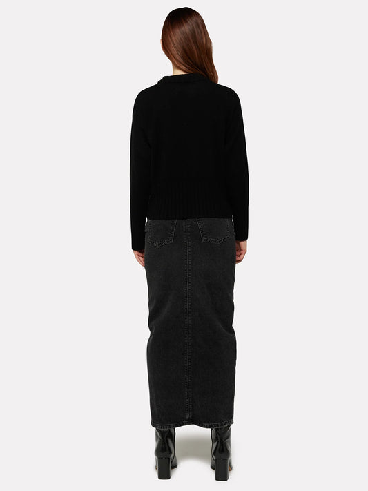 Brodie- Effie Crew Neck Jumper in Black