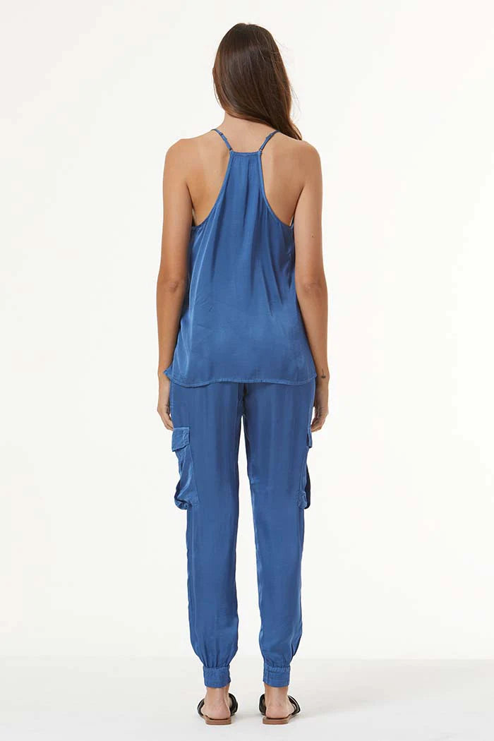 Mi Amor Top in Solid Lake