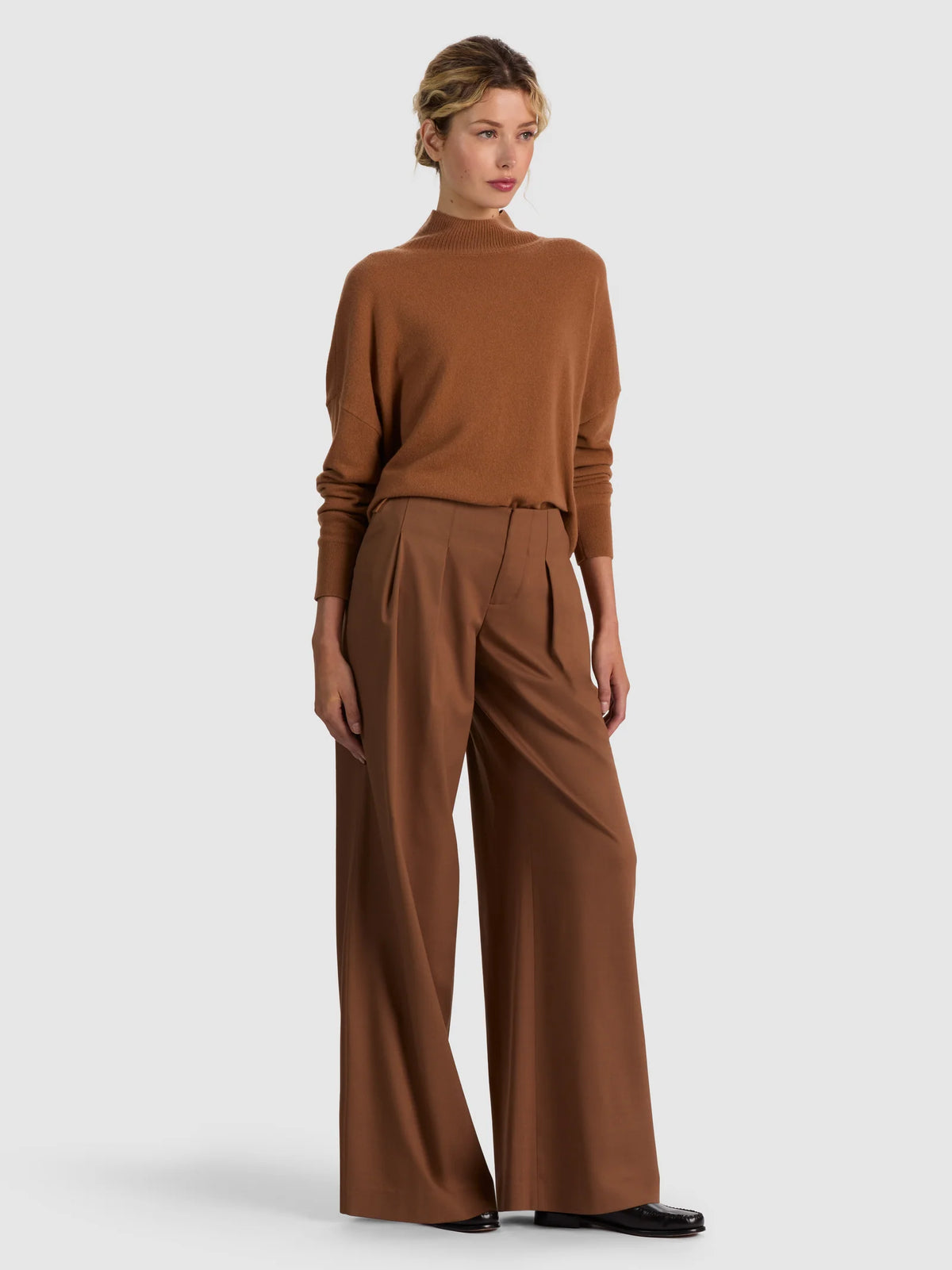 Barbra Cashmere Turtleneck