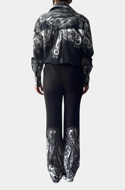 Viri Fitted & Flared Pants in Black White