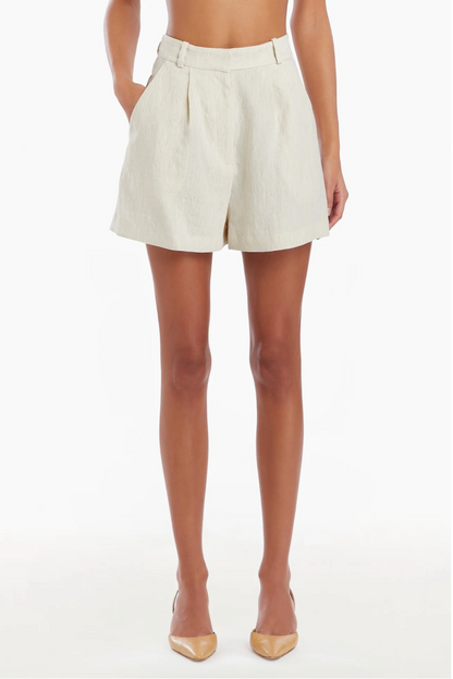 Noah Shorts in Beige