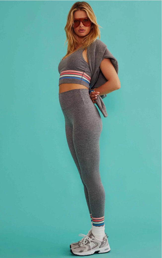 Dess Hoodie Horizon Heather Gray Soft Serve