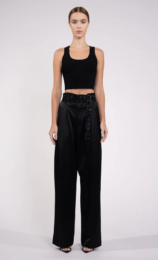 Eve Crop in Black