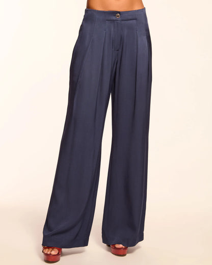 Russell Pant in Navy