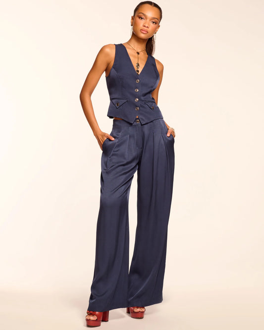 Russell Pant in Navy